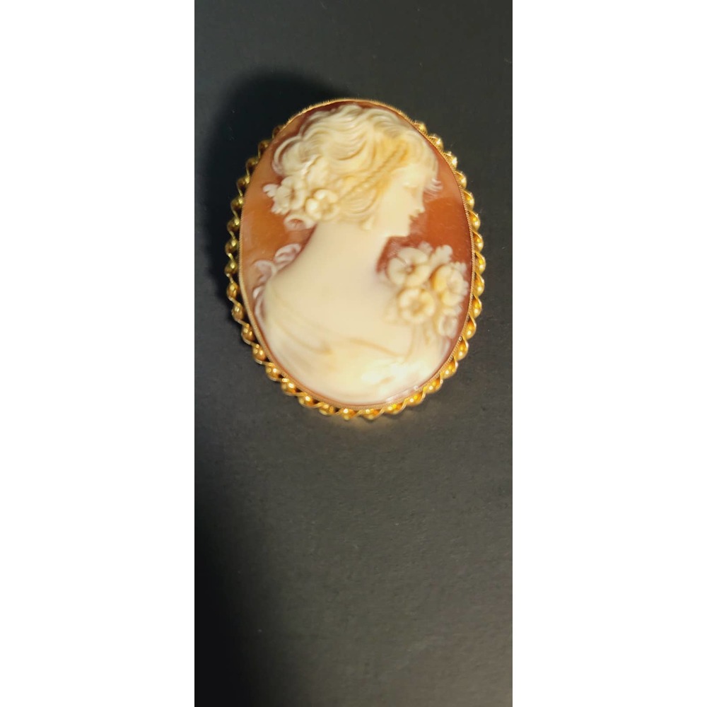 Vintage  Carved Shell Cameo Woman Flowers in Gold Filled Brooch Pin